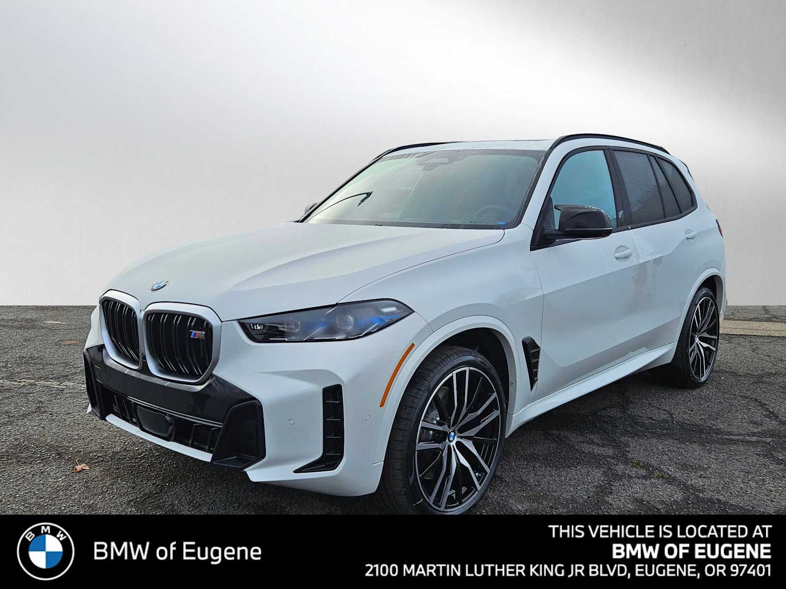 2026 BMW X5 M60i M60i
