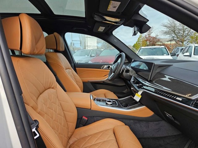 2026 BMW X5 M60i M60i