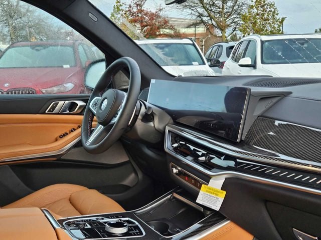 2026 BMW X5 M60i M60i
