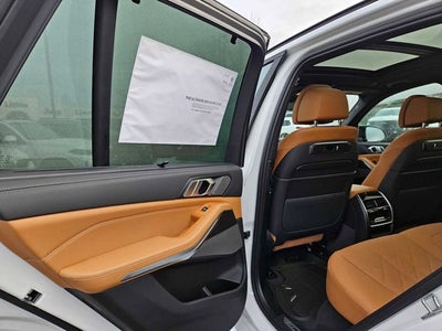 2026 BMW X5 M60i M60i