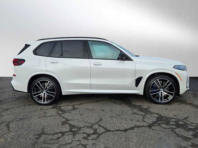 2026 BMW X5 M60i M60i