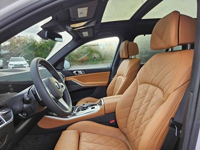 2026 BMW X5 M60i M60i