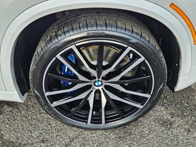 2026 BMW X5 M60i M60i
