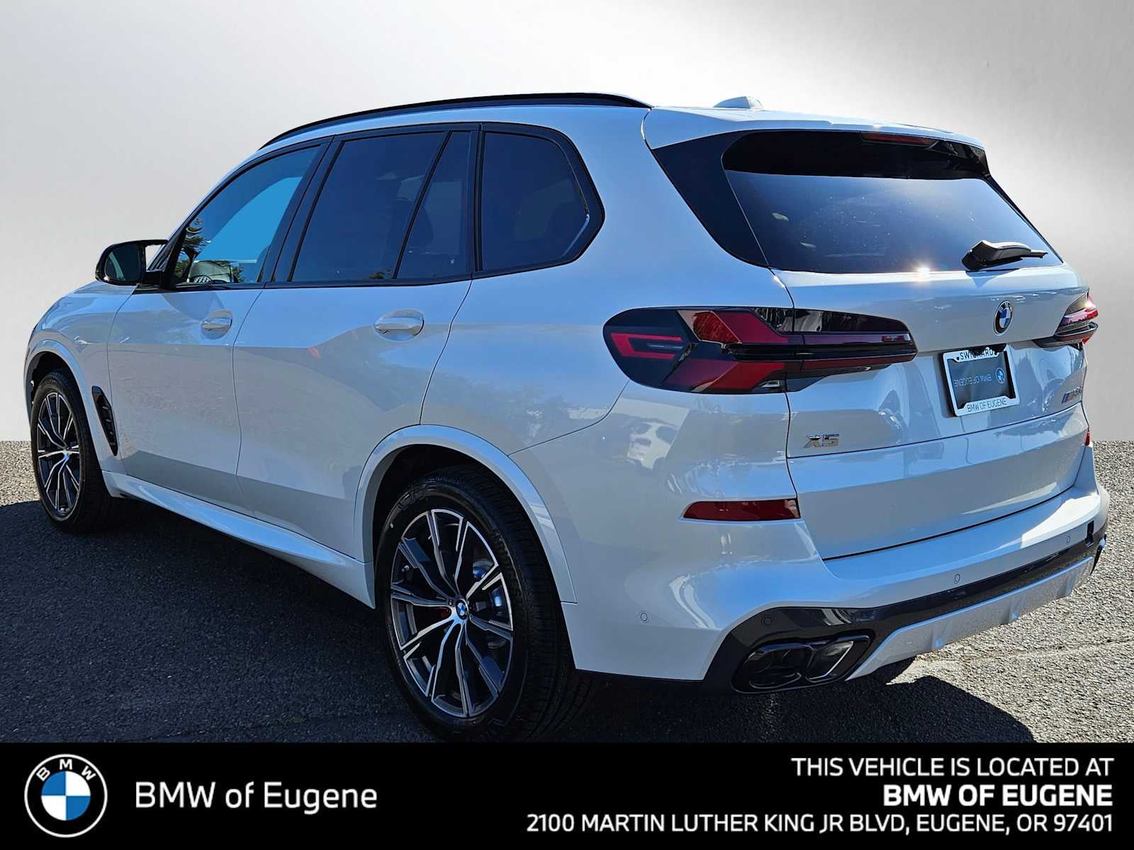 2026 BMW X5 M60i