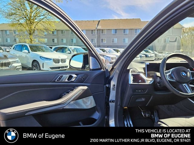 2026 BMW X5 M60i M60i