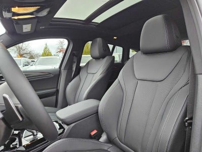 2025 BMW X4 M40i