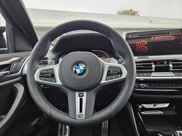 2025 BMW X4 M40i
