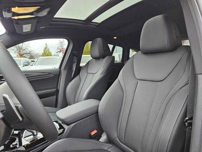 2025 BMW X4 M40i