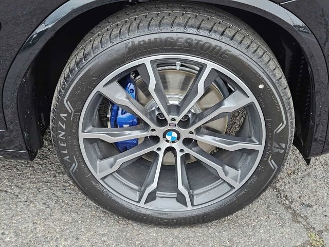 2025 BMW X4 M40i
