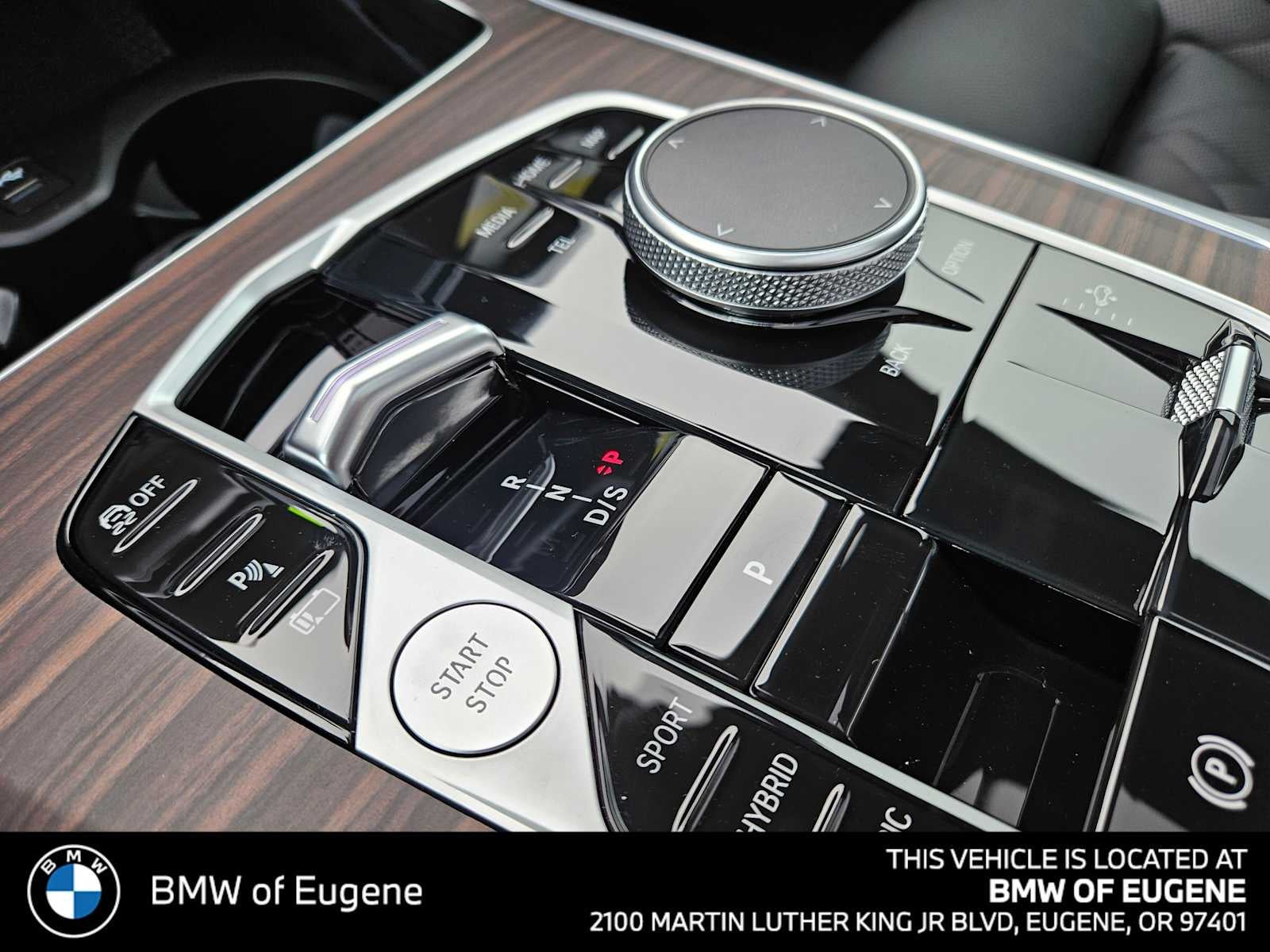 2026 BMW X5 xDrive50e xDrive50e