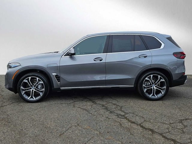 2026 BMW X5 xDrive50e xDrive50e