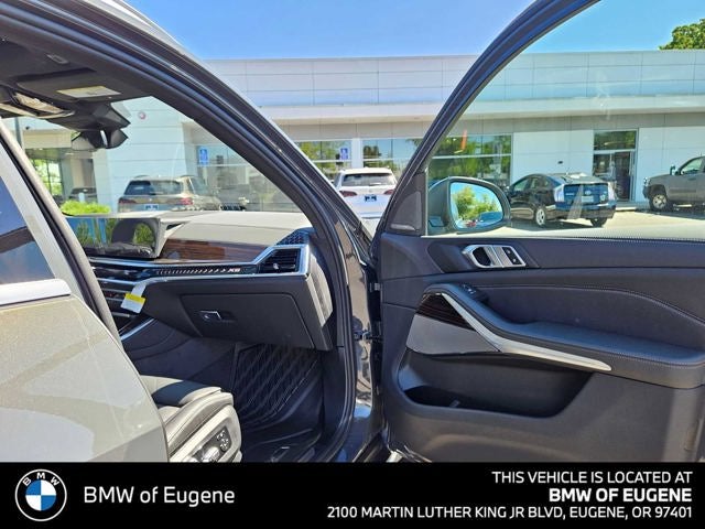 2026 BMW X5 xDrive50e xDrive50e
