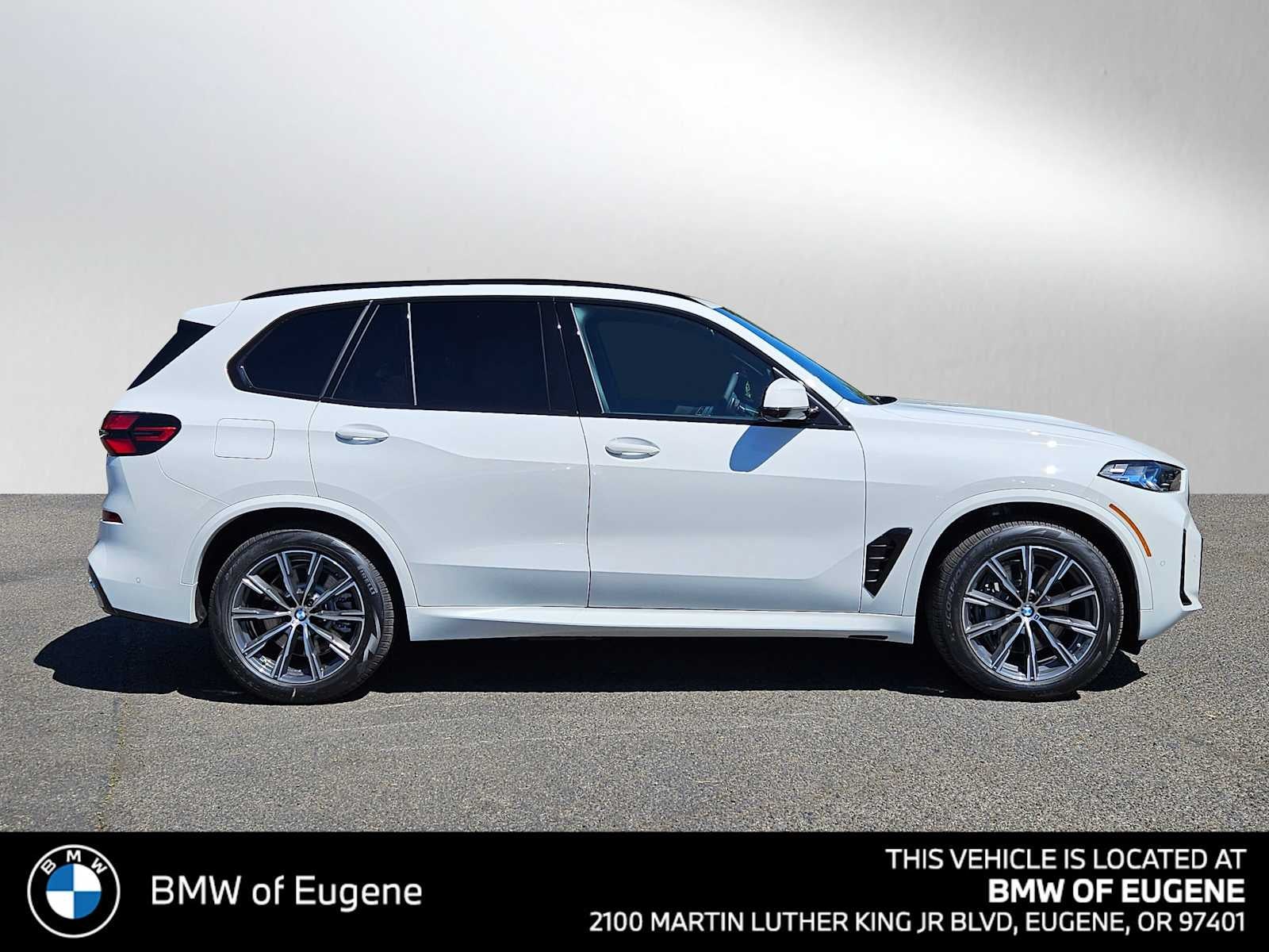 2026 BMW X5 xDrive50e xDrive50e