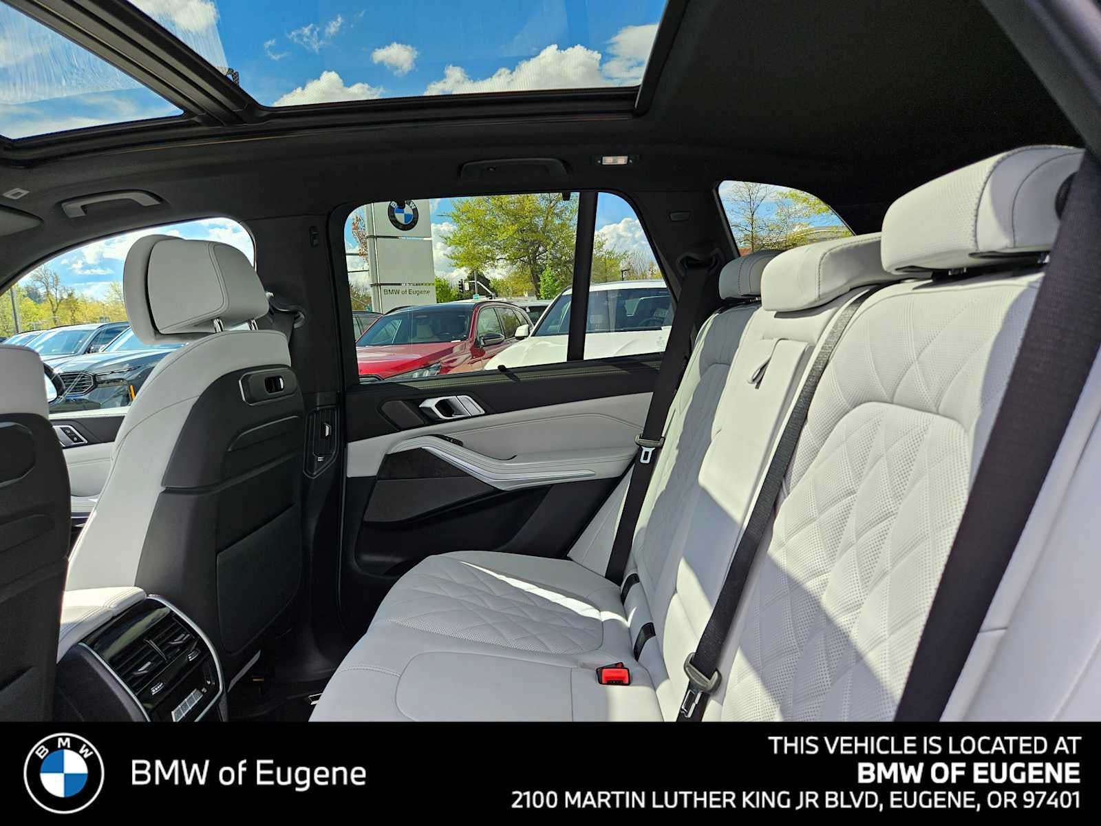 2026 BMW X5 xDrive50e xDrive50e