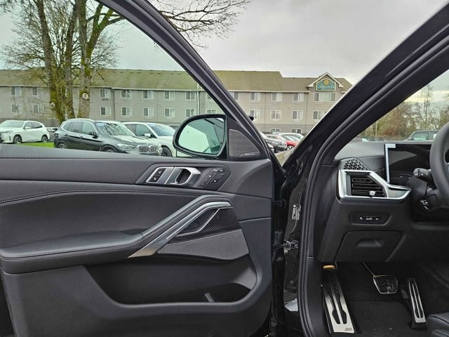 2026 BMW X6 M60i