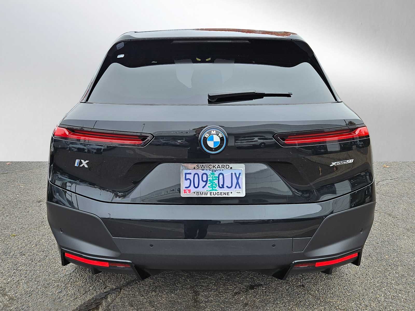 2025 BMW iX xDrive50