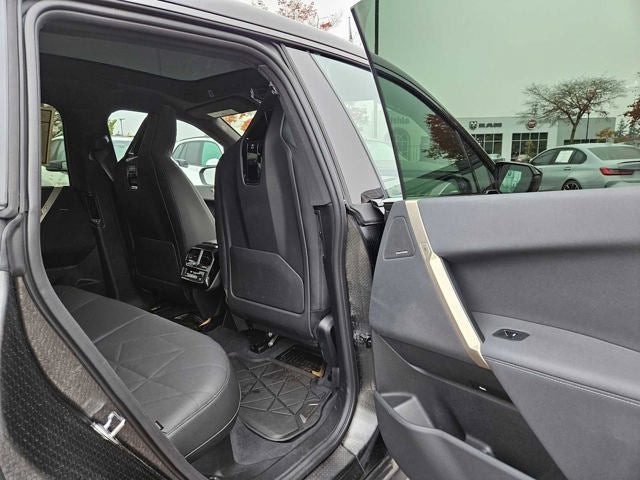 2025 BMW iX xDrive50