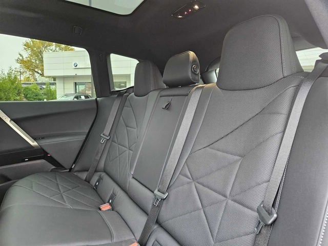 2025 BMW iX xDrive50