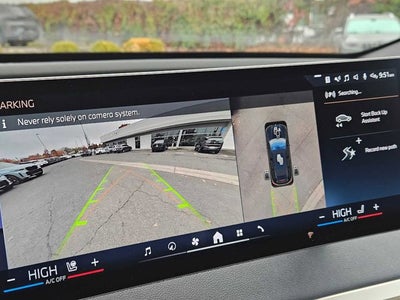 2025 BMW iX xDrive50