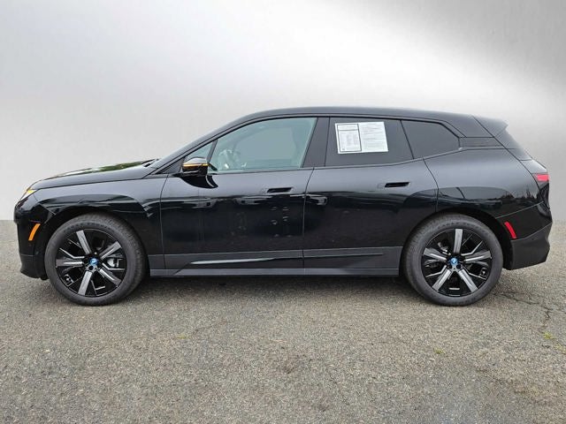 2025 BMW iX xDrive50