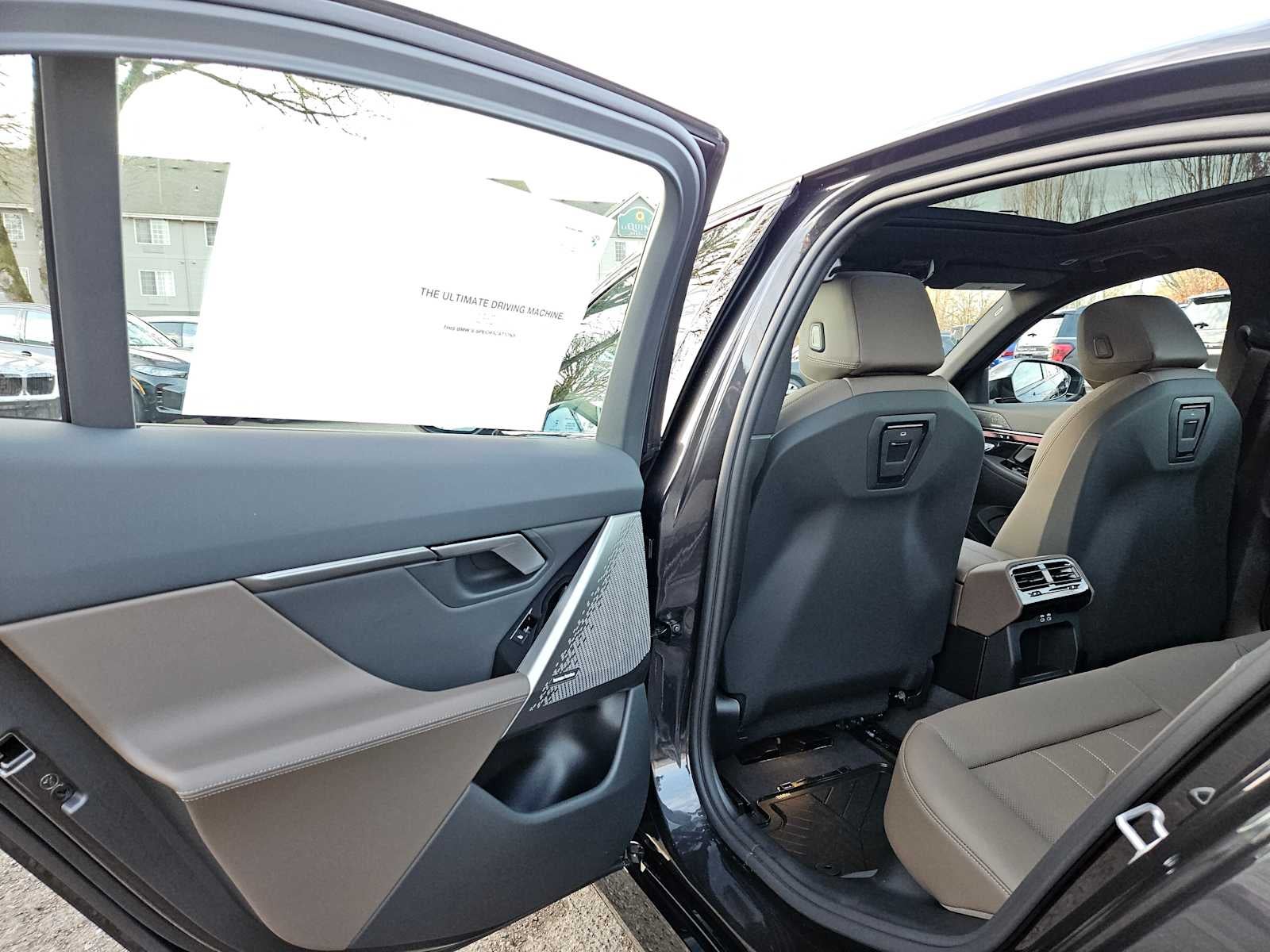 2026 BMW 5 Series 550e xDrive