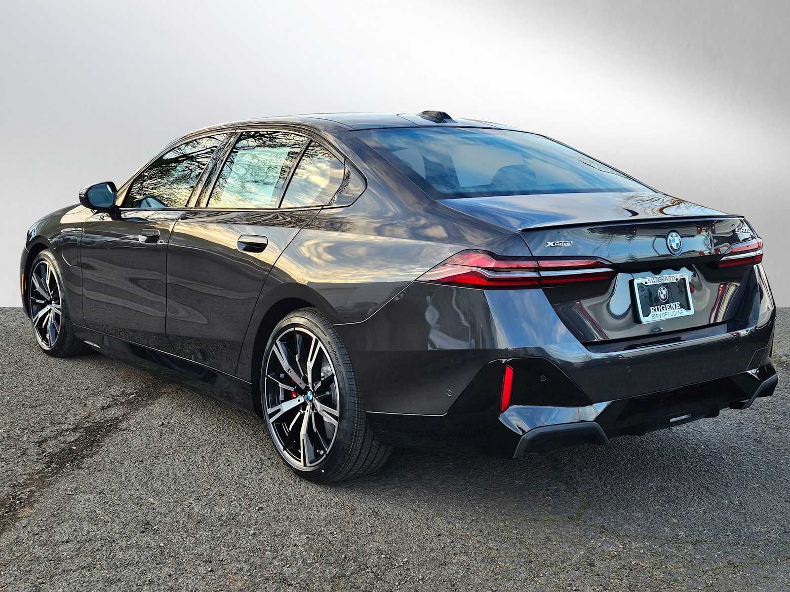 2026 BMW 5 Series 550e xDrive