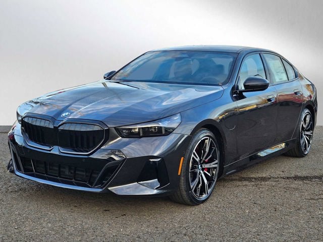 2026 BMW 5 Series 550e xDrive