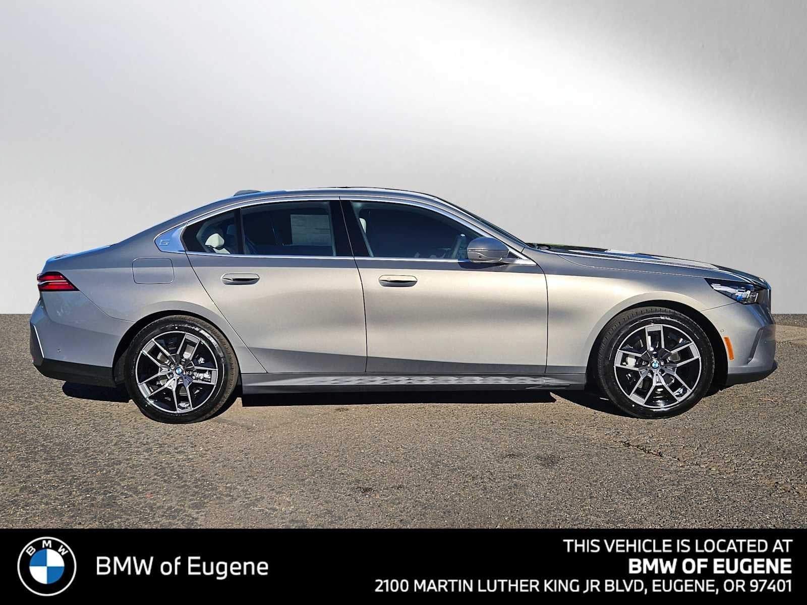 2026 BMW 5 Series 530i xDrive
