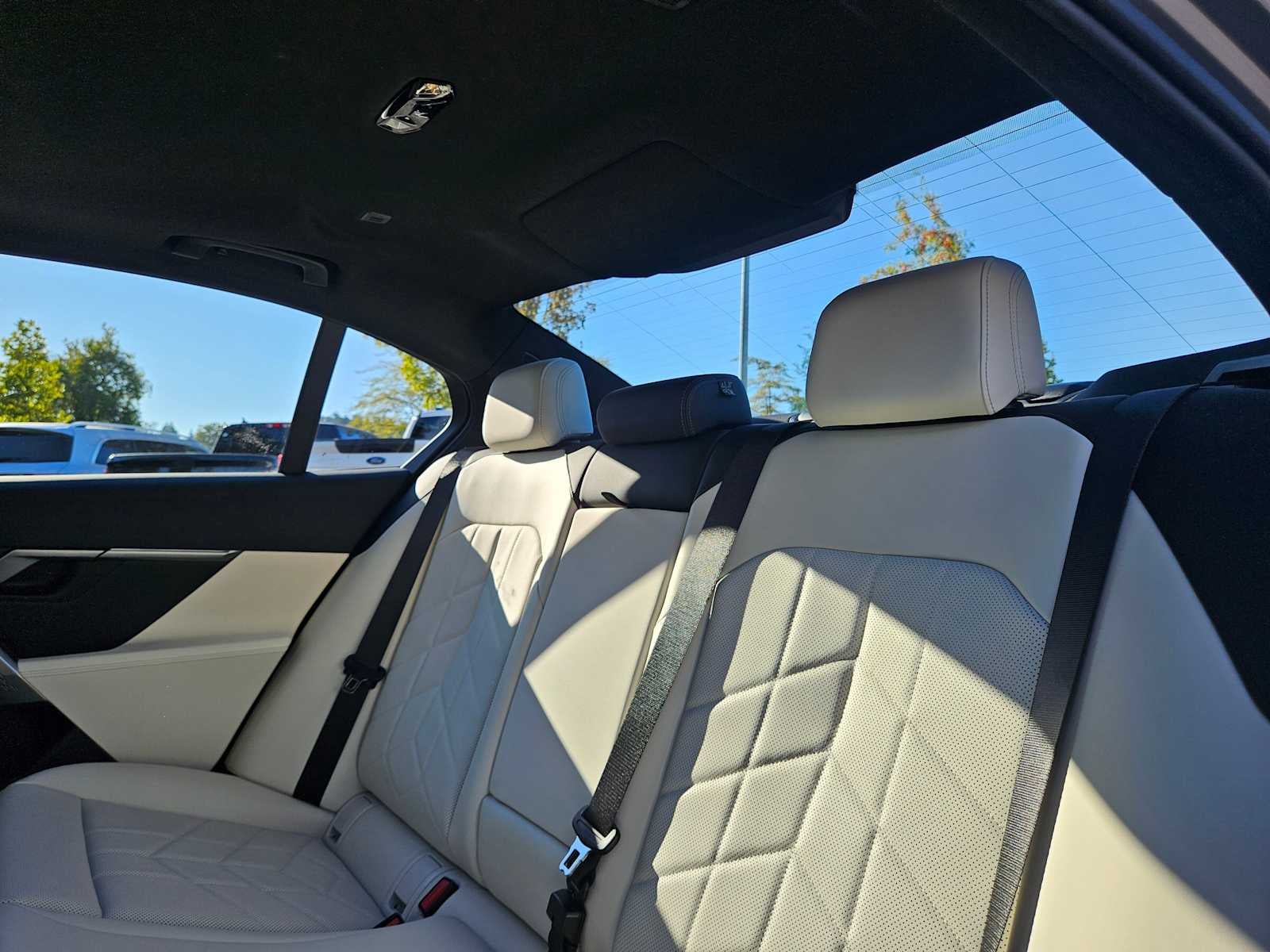 2026 BMW 5 Series 530i xDrive