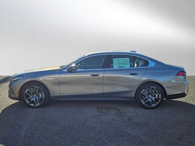 2026 BMW 5 Series 530i xDrive