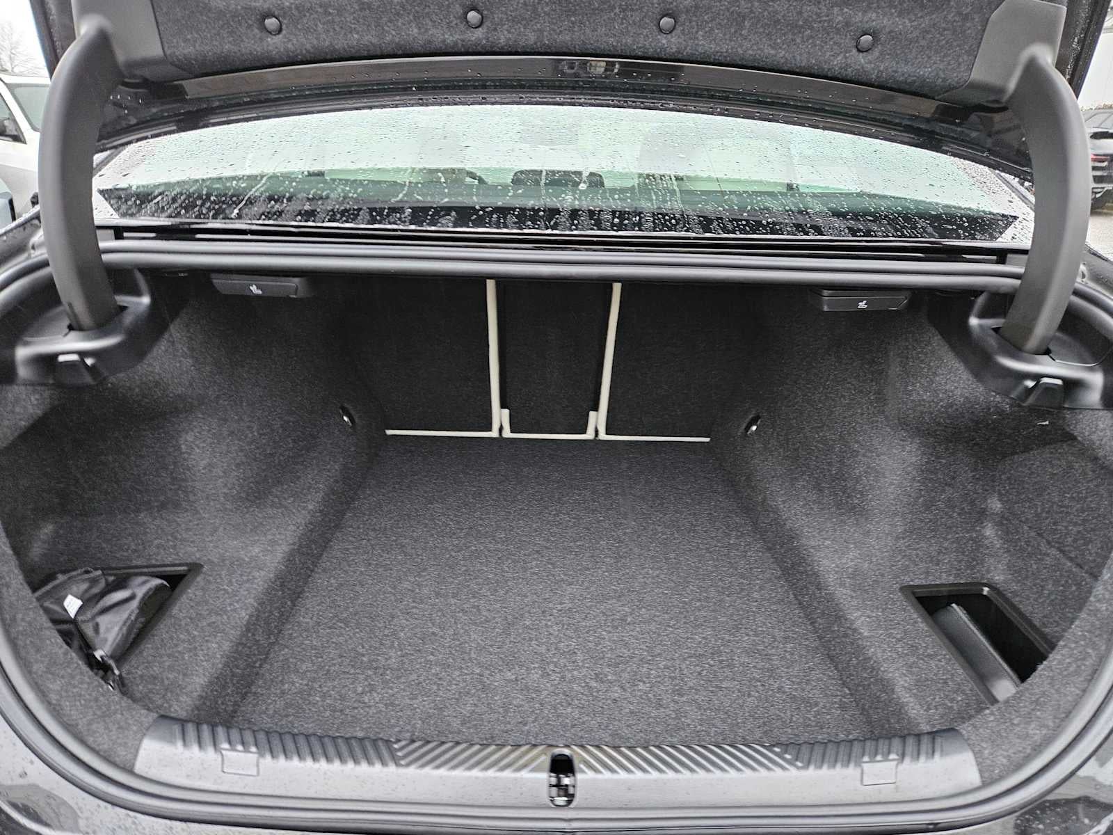 2026 BMW 5 Series 530i xDrive