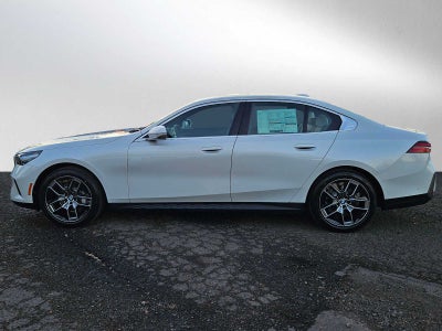 2026 BMW 5 Series 530i xDrive