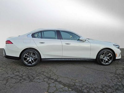 2026 BMW 5 Series 530i xDrive