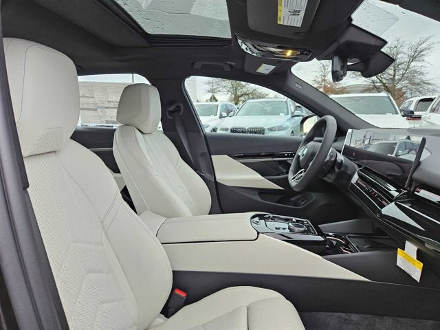 2026 BMW 5 Series 530i xDrive