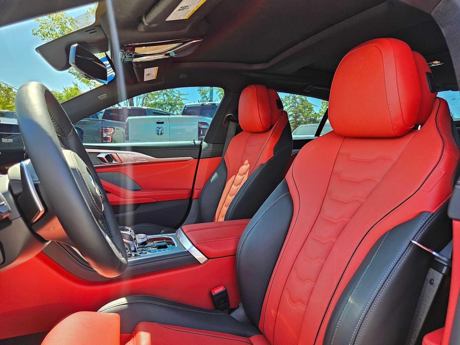 2025 BMW 8 Series 840i