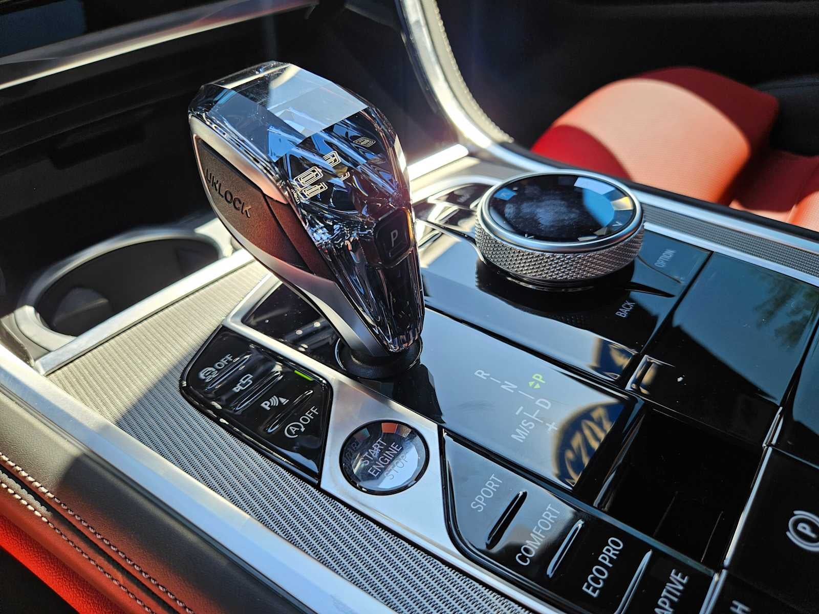 2025 BMW 8 Series 840i