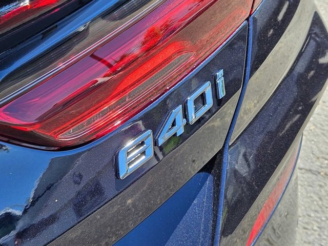 2025 BMW 8 Series 840i