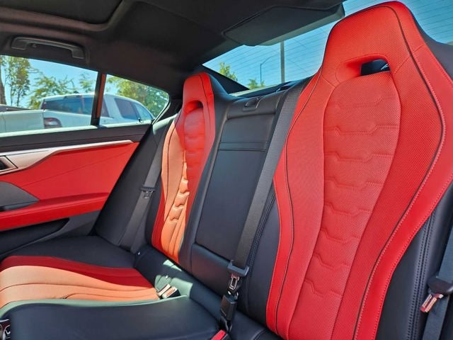 2025 BMW 8 Series 840i