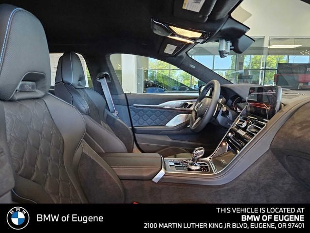 2026 BMW 8 Series M850i