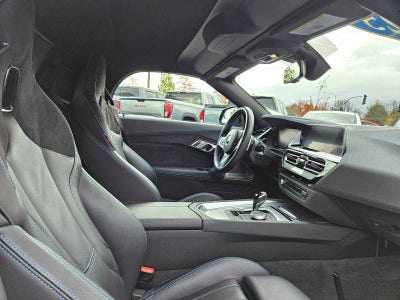 2025 BMW Z4 sDrive30i