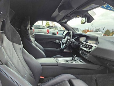 2025 BMW Z4 sDrive30i