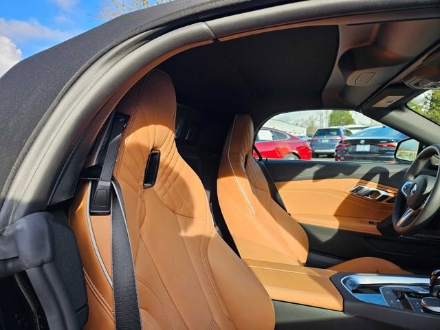 2026 BMW Z4 M40i M40i