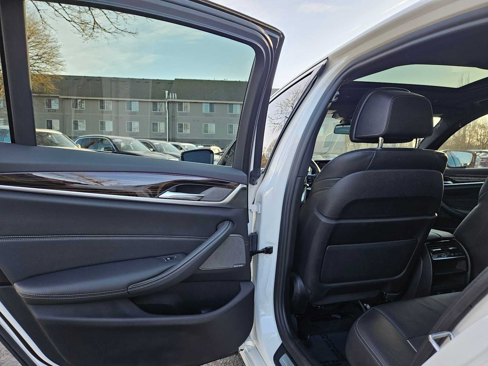 2019 BMW 5 Series 540i xDrive