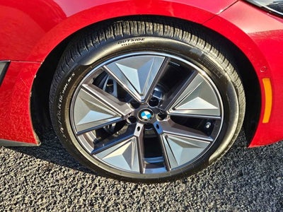 2025 BMW i4 xDrive40