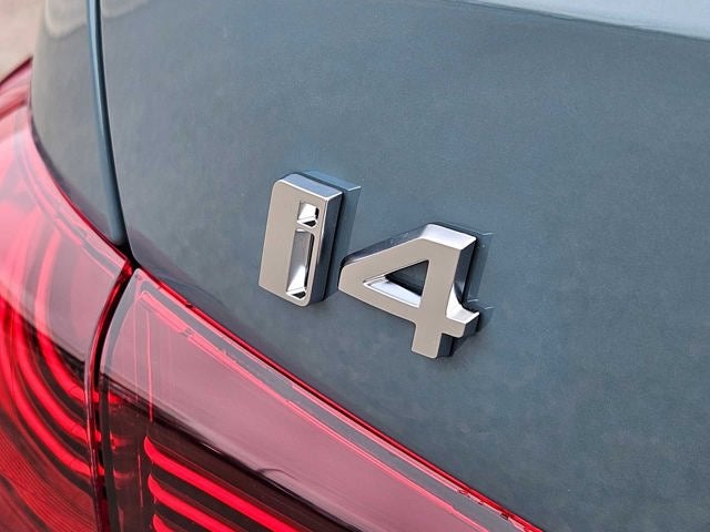 2026 BMW i4 xDrive40 xDrive40