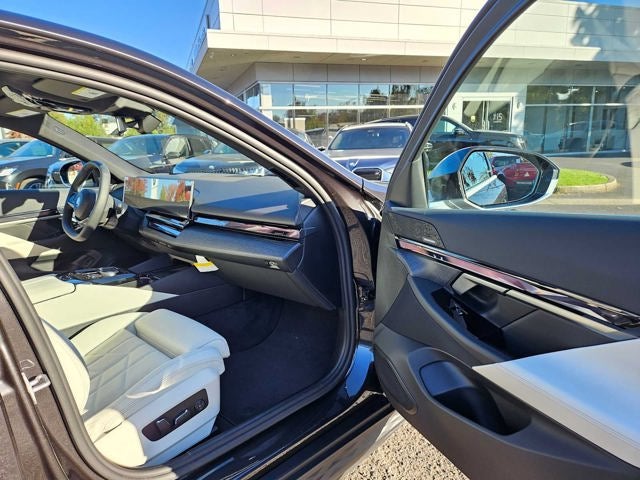 2026 BMW i5 eDrive40