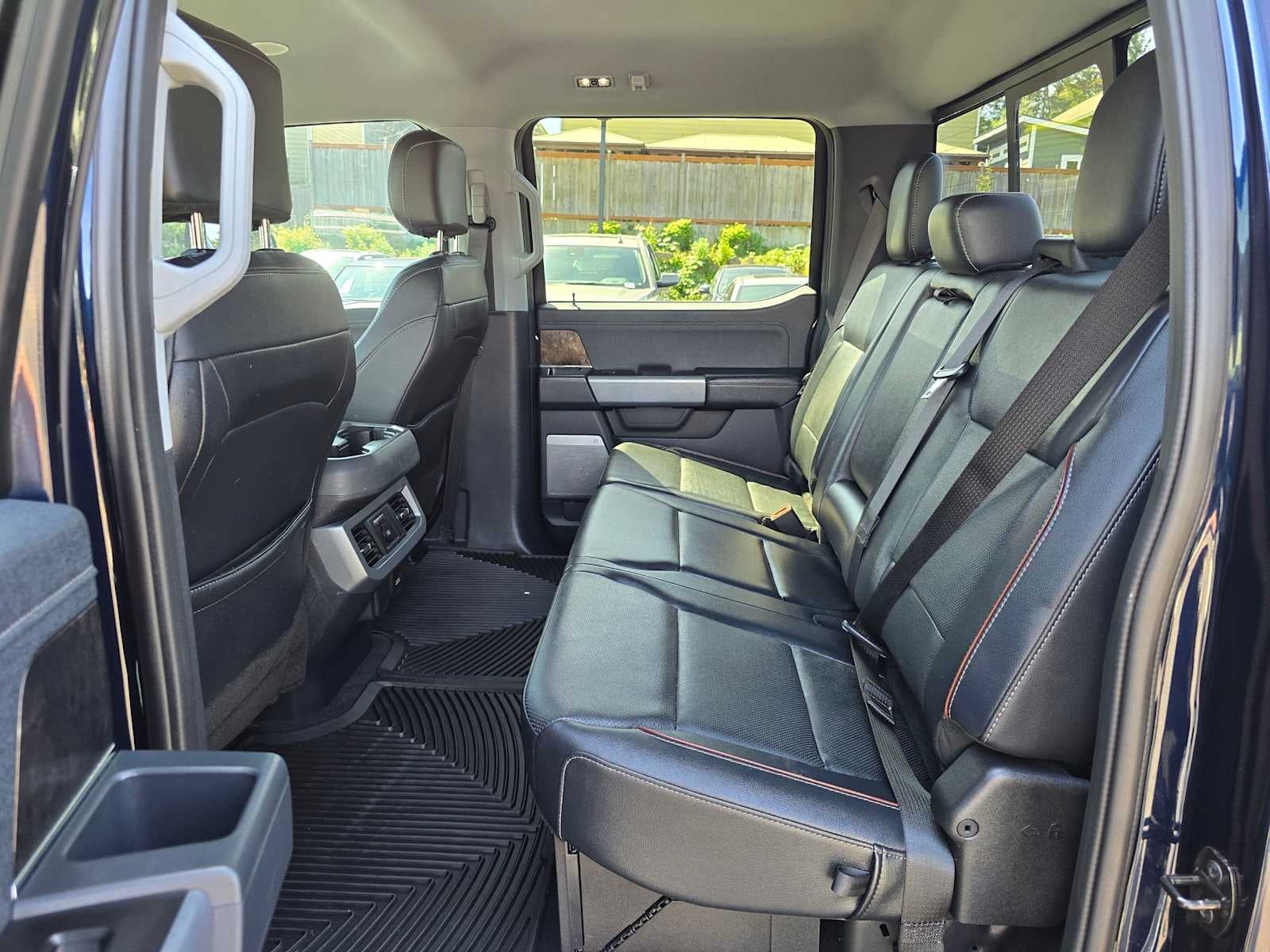 2024 Ford Super Duty F-250 Pickup LARIAT