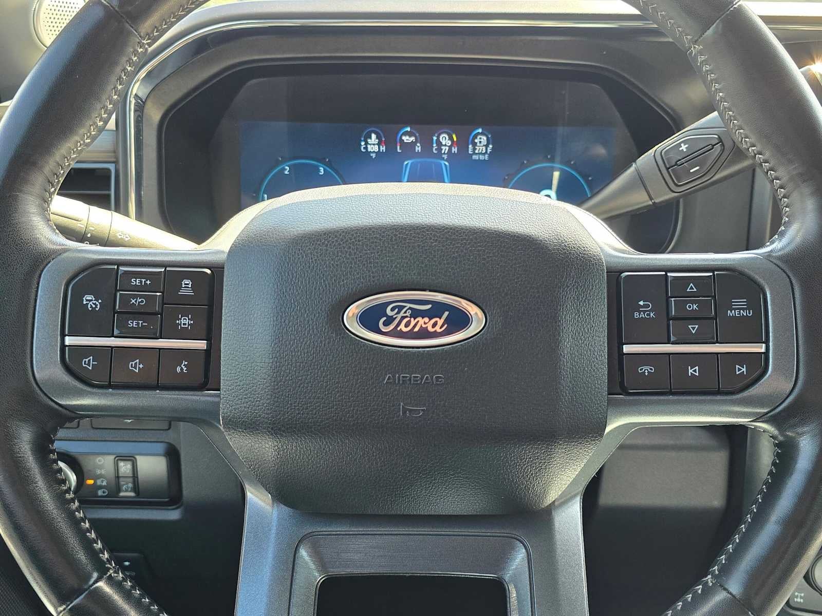 2024 Ford Super Duty F-250 Pickup LARIAT