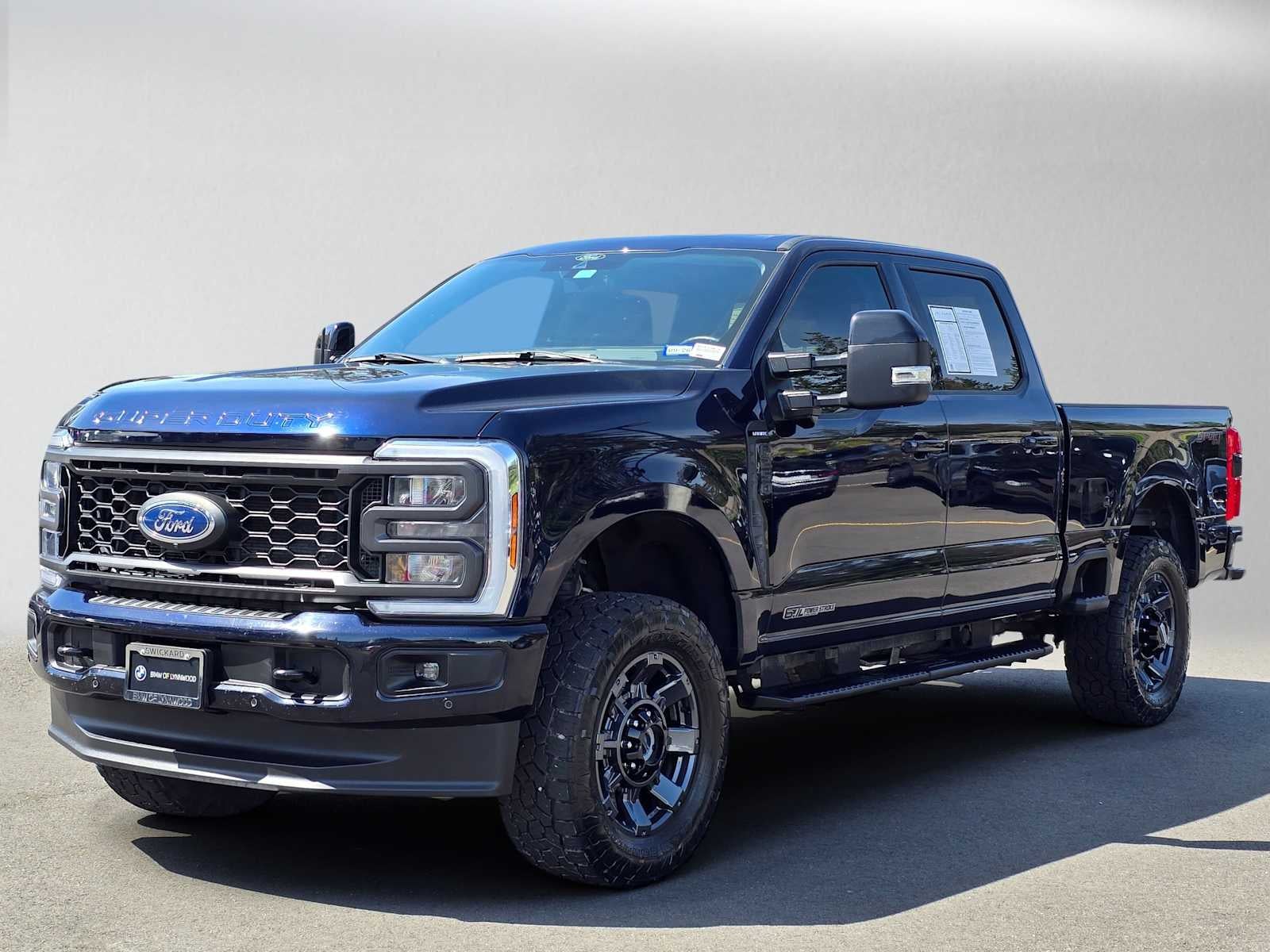 2024 Ford Super Duty F-250 Pickup LARIAT