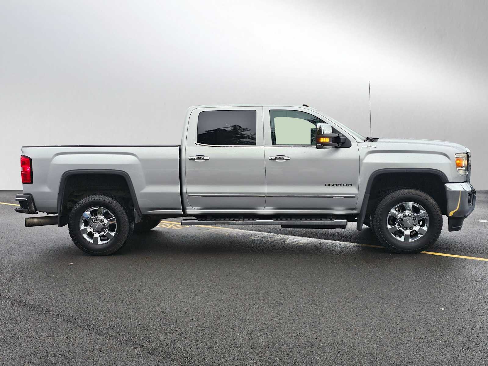 2015 GMC Sierra 3500HD SLT